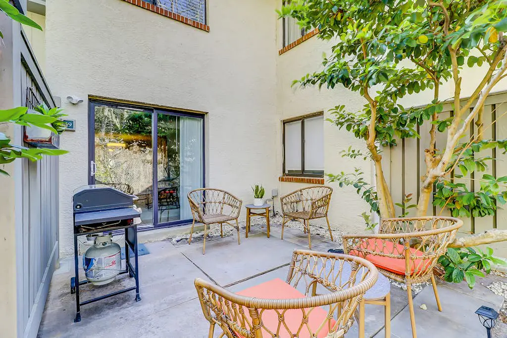 Snowbird/dog-friendly villa with WiFi, 2 patios, & grill + pool/ beach access
