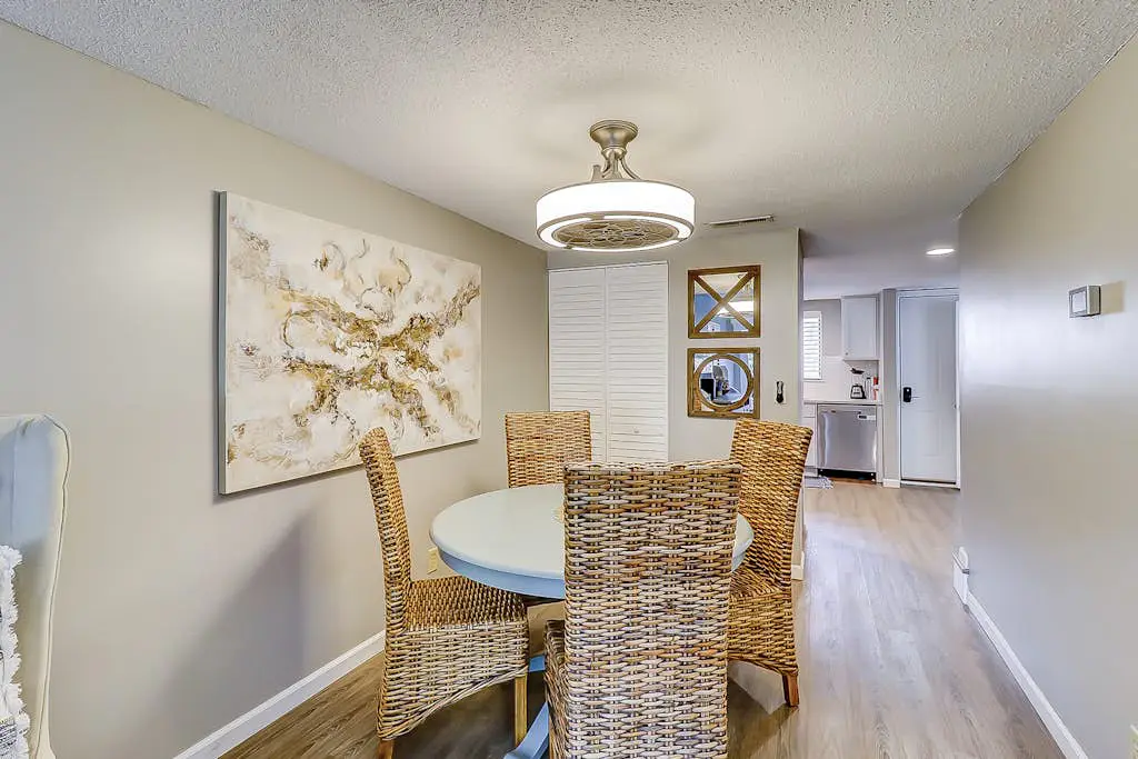 Snowbird/dog-friendly villa with WiFi, 2 patios, & grill + pool/ beach access