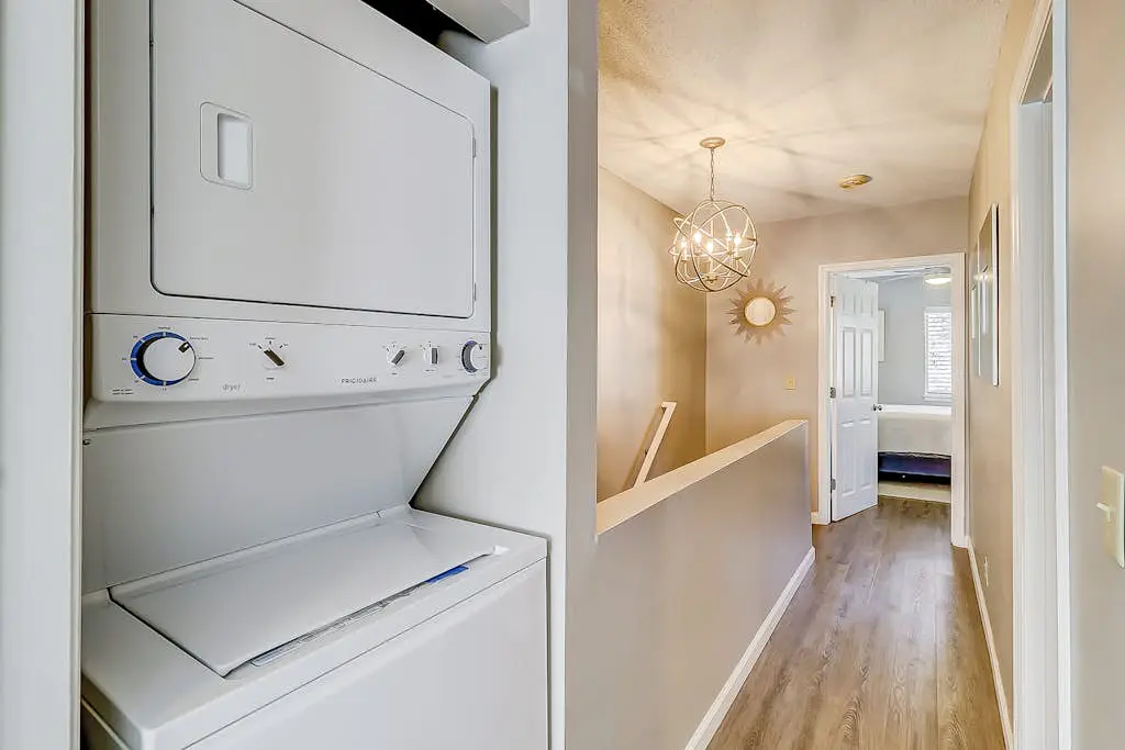 Snowbird/dog-friendly villa with WiFi, 2 patios, & grill + pool/ beach access