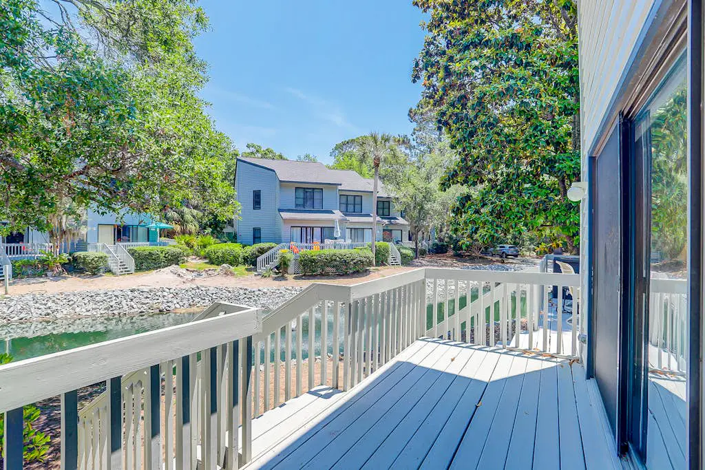 Dog-friendly island escape near the beach with pool, water view & WiFi