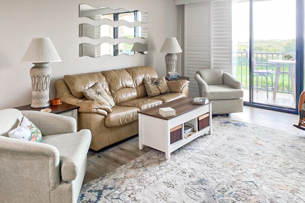 Beachfront escape with pools, hot tub, WiFi, washer dryer, & central AC