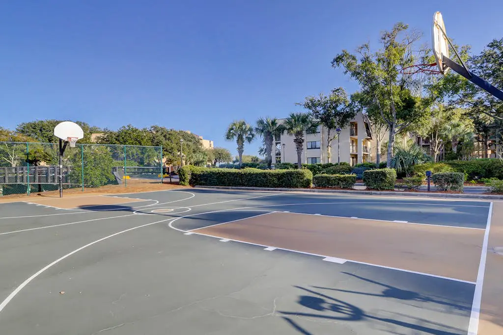Beachfront escape with pools, hot tub, WiFi, washer dryer, & central AC