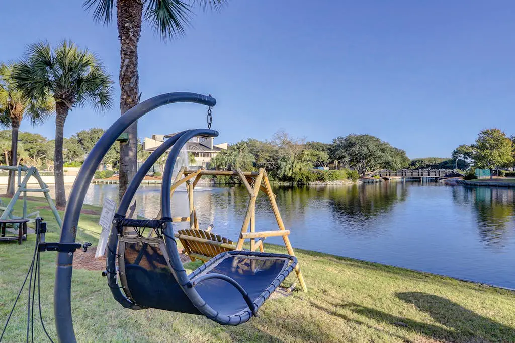 Beachfront escape with pools, hot tub, WiFi, washer dryer, & central AC