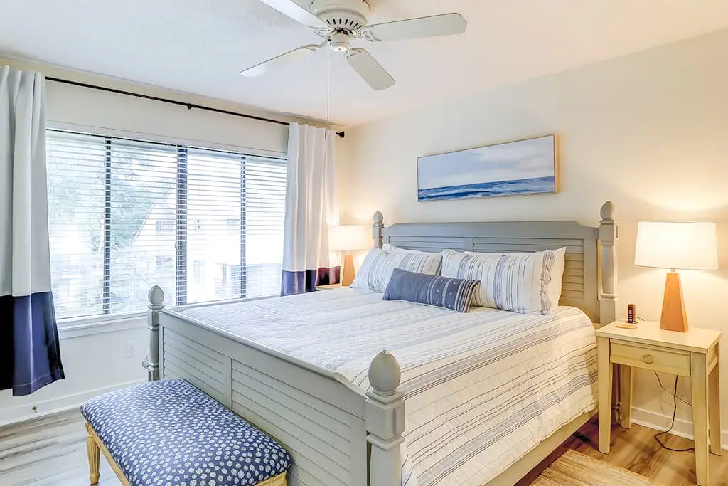 Ideally located island gem with an outdoor pool