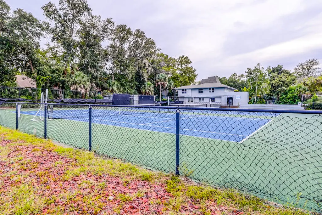 Ideally located island gem with an outdoor pool