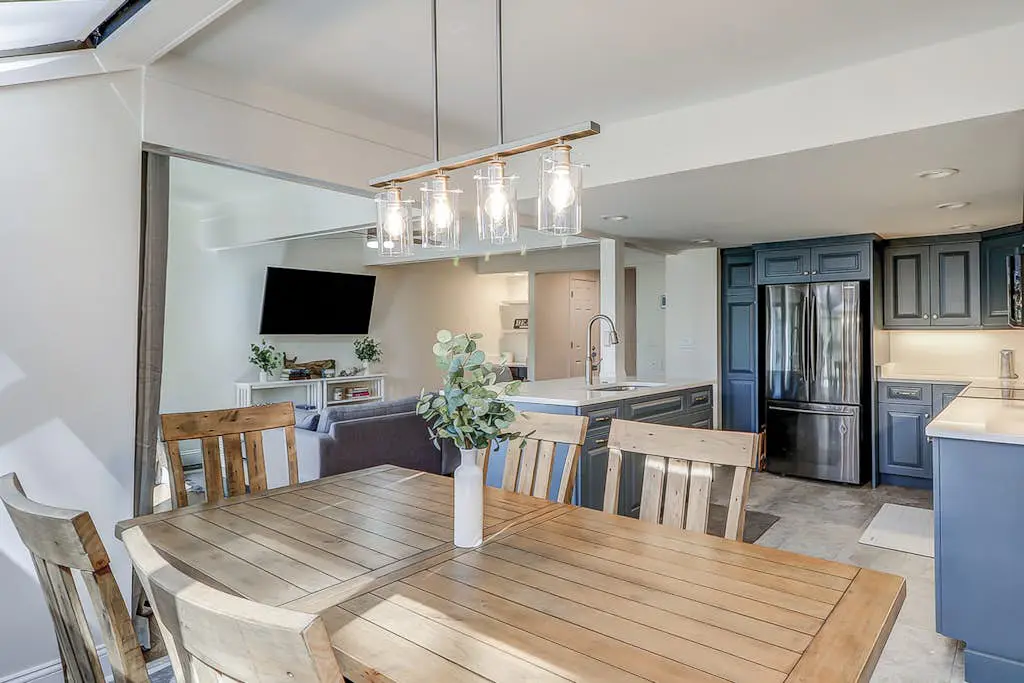 Beautiful, dog-friendly villa with pool close to beach, tennis & golf - updated