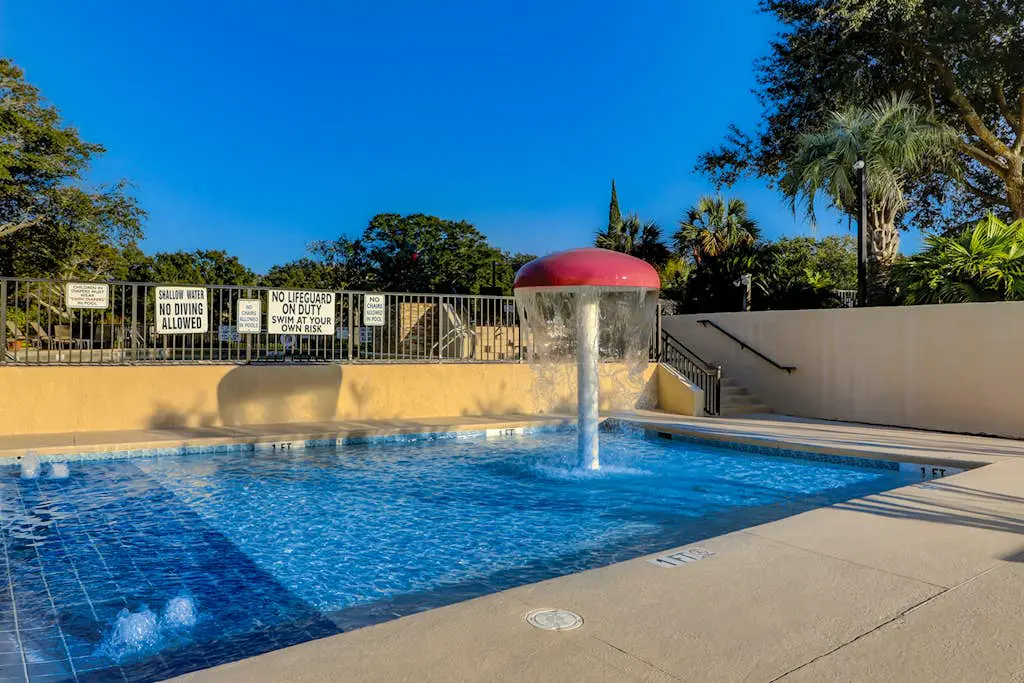 Top-floor condo with ocean views, on-site pools, beach access, & sports courts