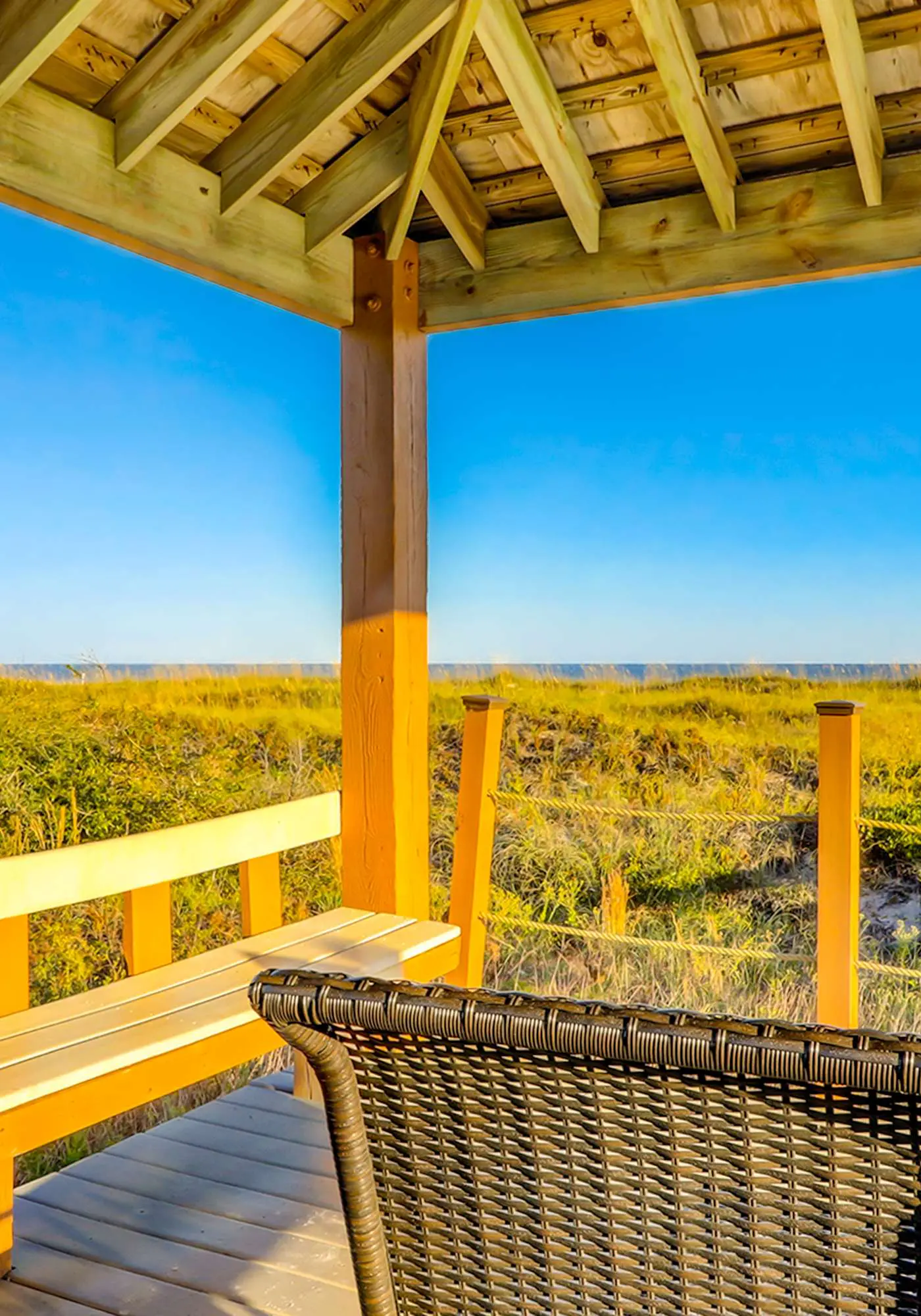 Top-floor condo with ocean views, on-site pools, beach access, & sports courts