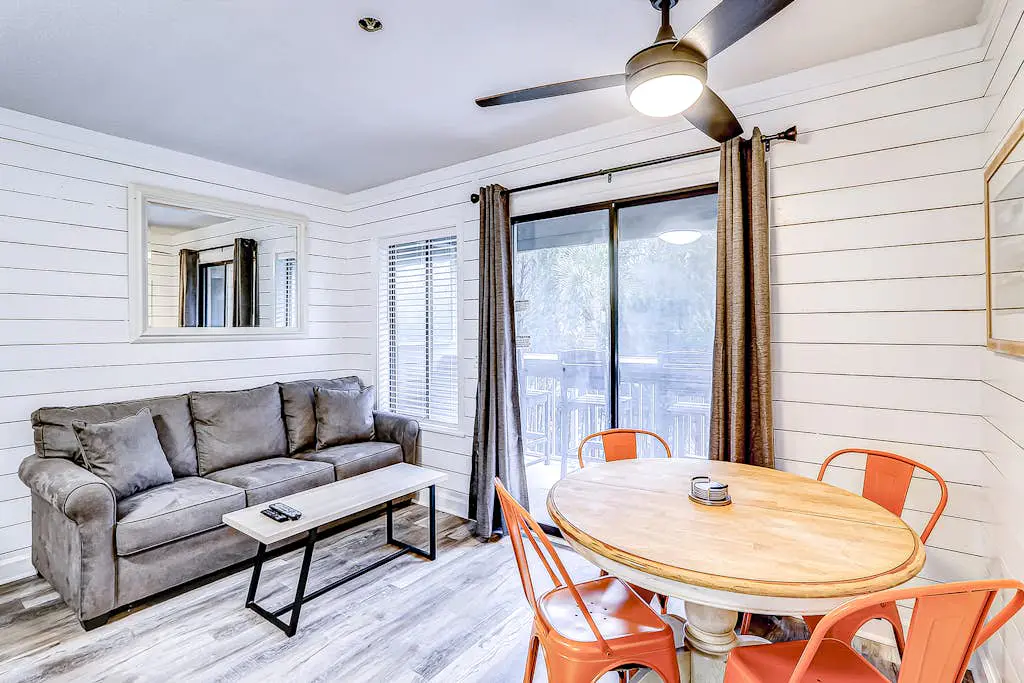 Modern condo with water views, central air-conditioning, shared pool, & hot tub
