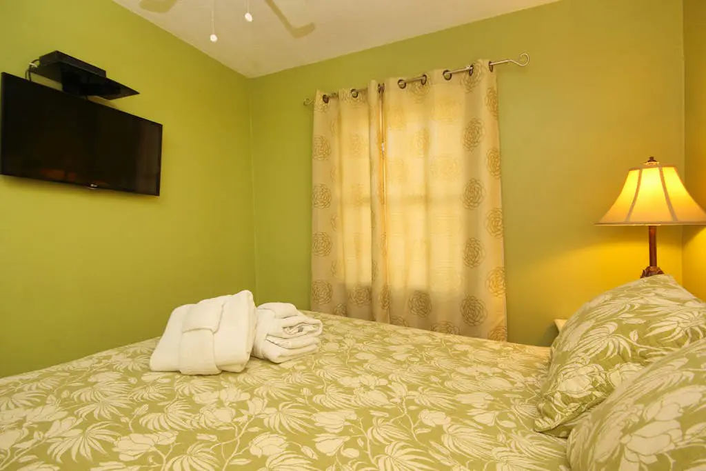 Beach-view condo in oceanfront complex with outdoor pool, beach access & balcony
