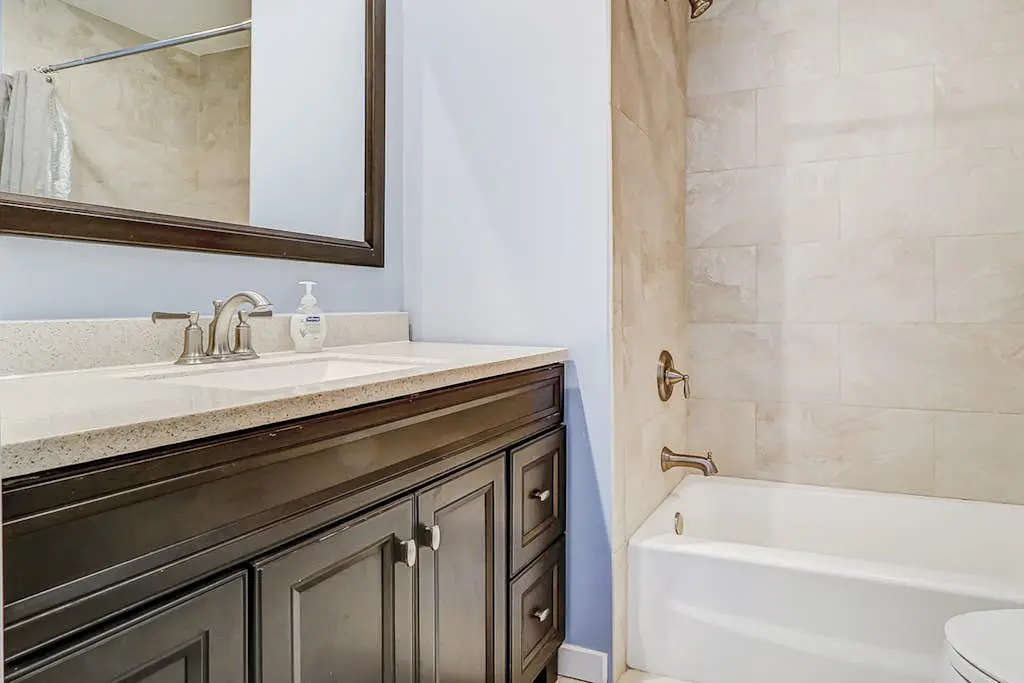 Well-appointed home with path to the beach, pool, private washer/dryer & AC