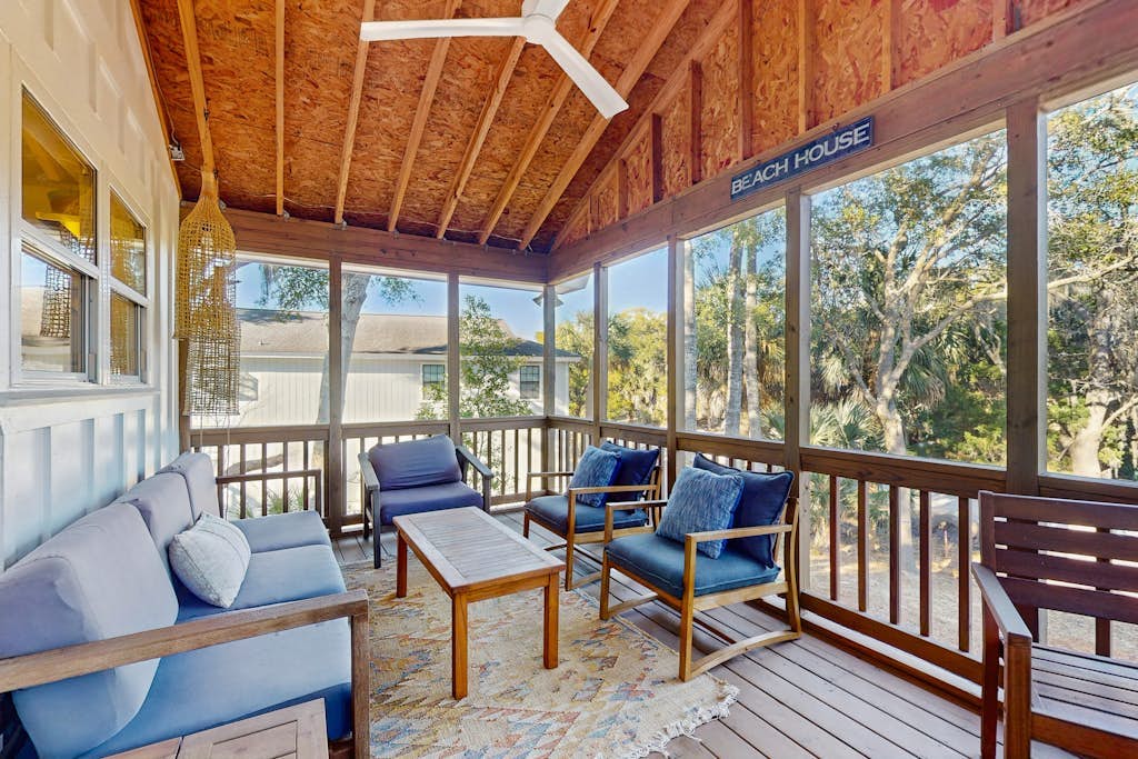 Charming Beach House NEW POOL & SPA Spring 2026 - Close to Beach