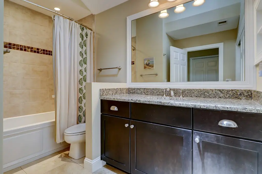 Cozy dog-friendly home with free WiFi & private pool for a relaxing stay