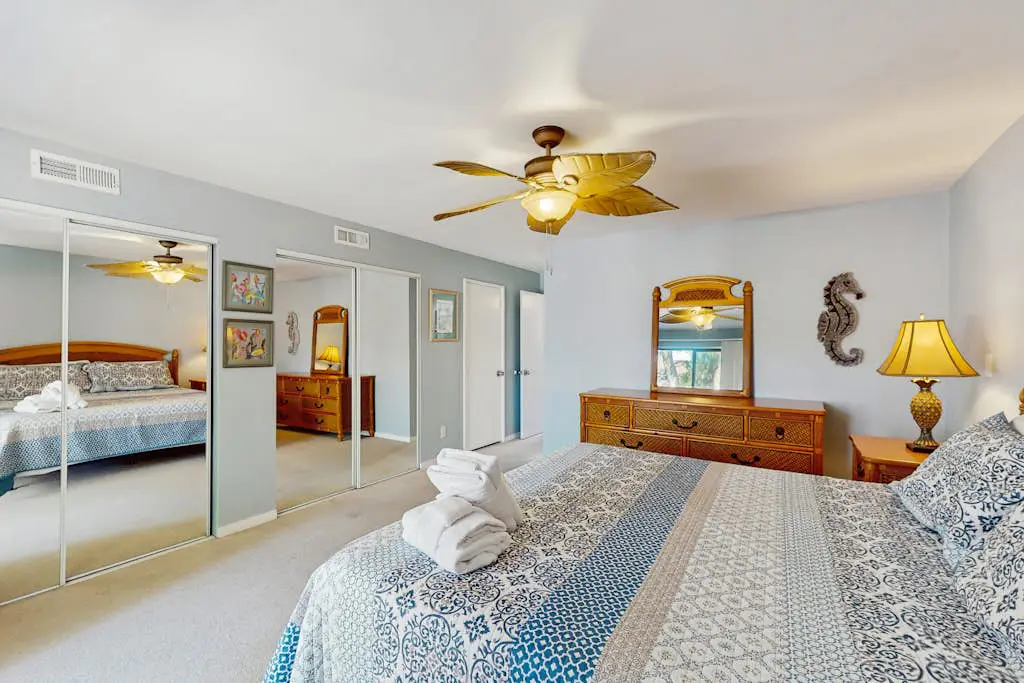 Gated community home w/lagoon & pools - Near Beaches & Dog Friendly