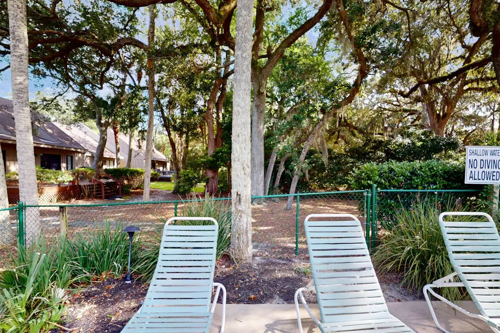 Gated community home w/lagoon & pools - Near Beaches & Dog Friendly