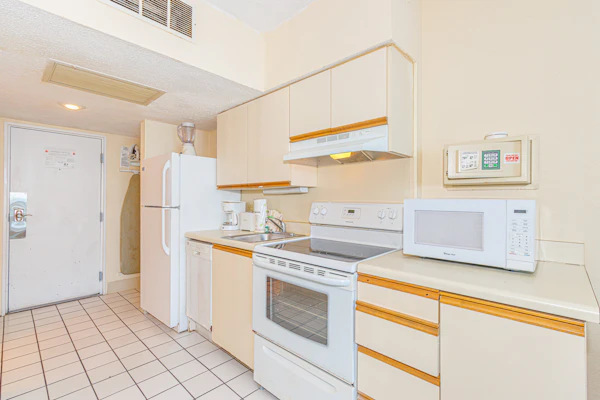 Yachtsman 704 Studio Oceanfront Stay Near SkyWheel