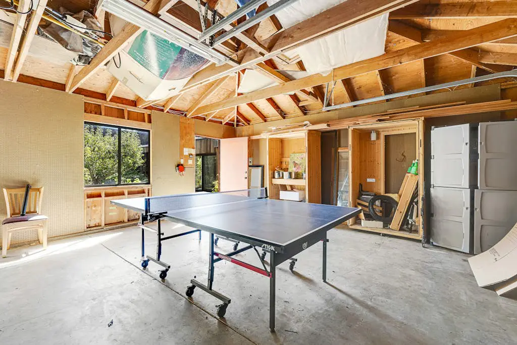 Urban Escape Compound - Seaside compound with two private hot tubs & ocean views
