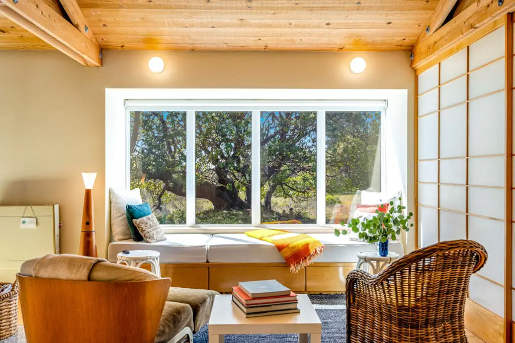 Madrone Cottage - Sea Ranch cottage with private hot tub in the redwoods, dogs welcome