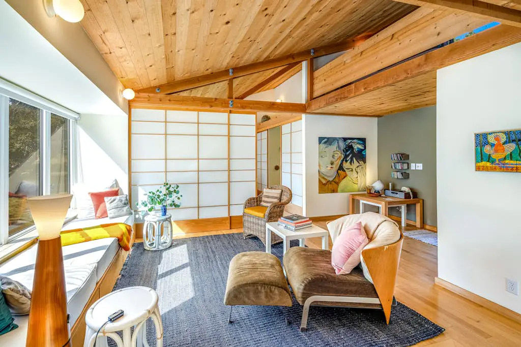 Madrone Cottage - Sea Ranch cottage with private hot tub in the redwoods, dogs welcome