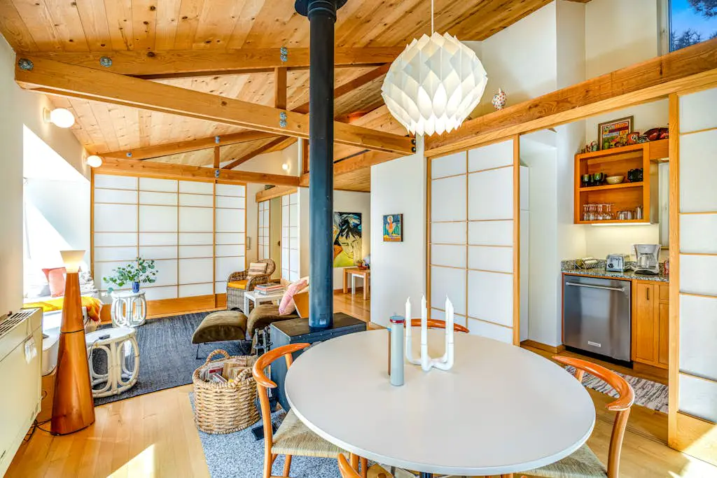 Madrone Cottage - Sea Ranch cottage with private hot tub in the redwoods, dogs welcome