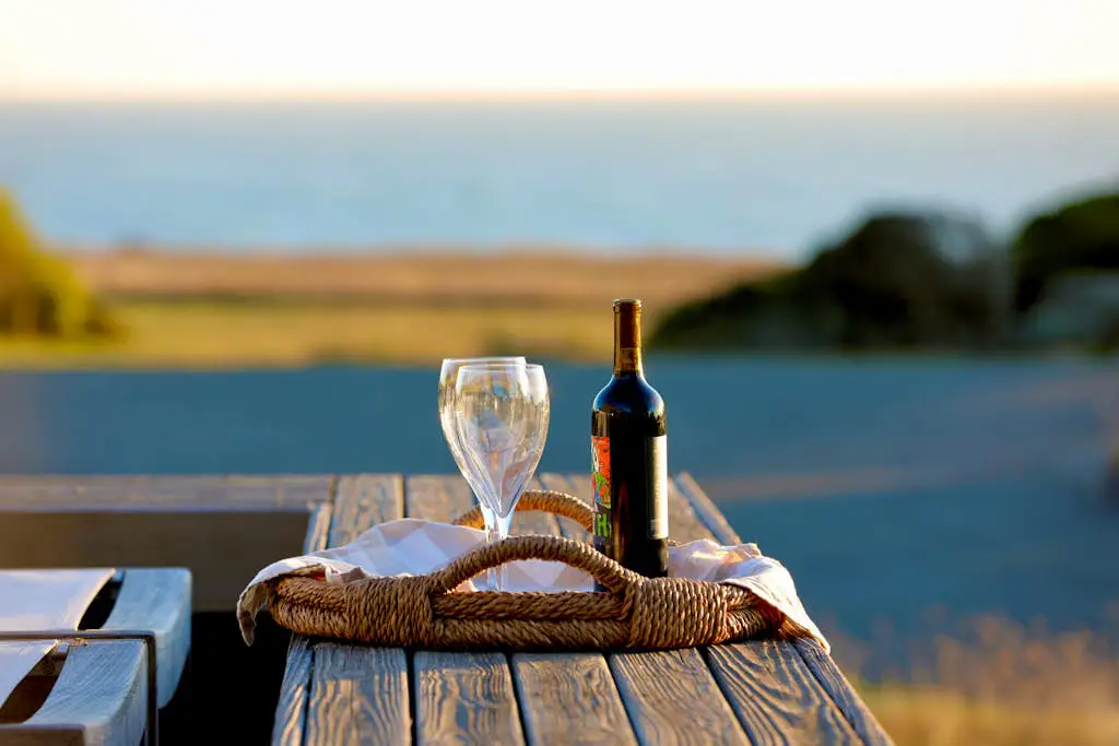 Da Yaya House - Sunsets over the ocean, waves, whales, serenity, luxury on the bluff