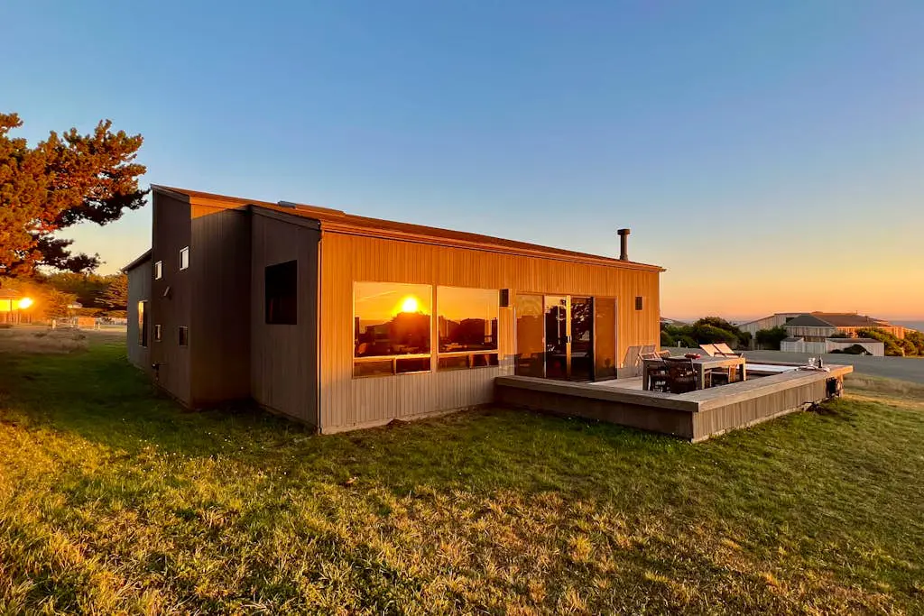 Da Yaya House - Sunsets over the ocean, waves, whales, serenity, luxury on the bluff