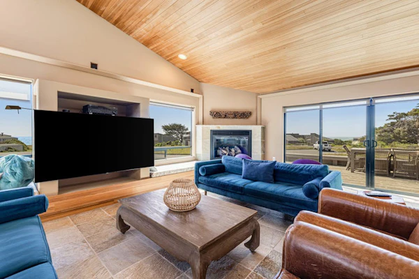 Da Yaya House - Sunsets over the ocean, waves, whales, serenity, luxury on the bluff