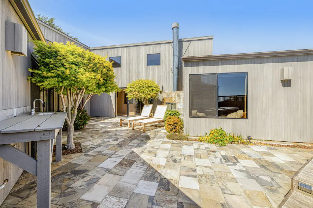 Da Yaya House - Sunsets over the ocean, waves, whales, serenity, luxury on the bluff