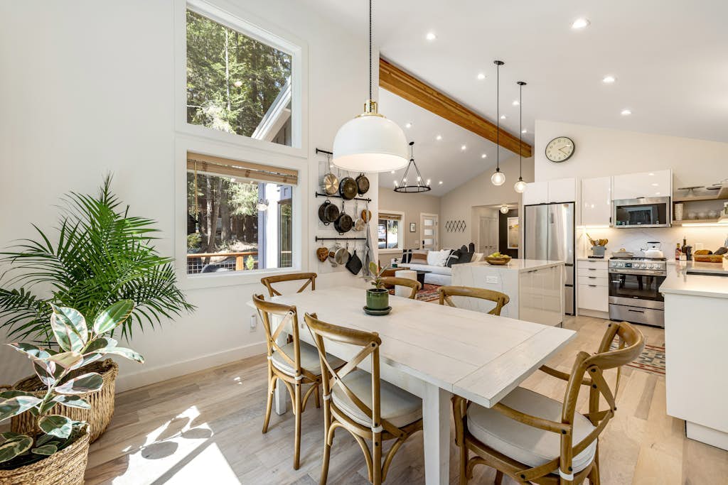 Dreamy home with expansive patio & alfresco dining, private hot tub, yard & W/D