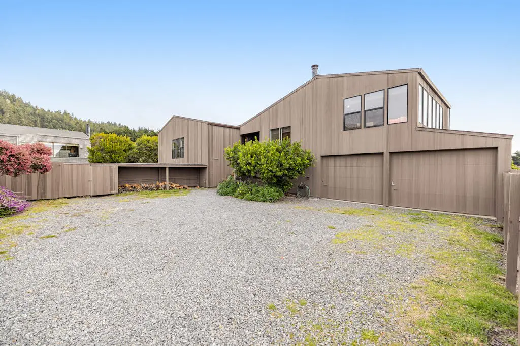 Ocean Sunset - Ocean-view home with private hot tub & grill, dogs welcome