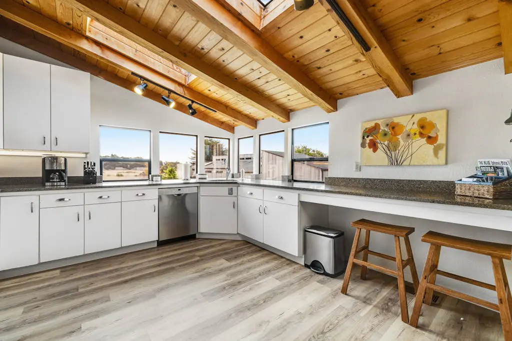 Ocean Sunset - Ocean-view home with private hot tub & grill, dogs welcome