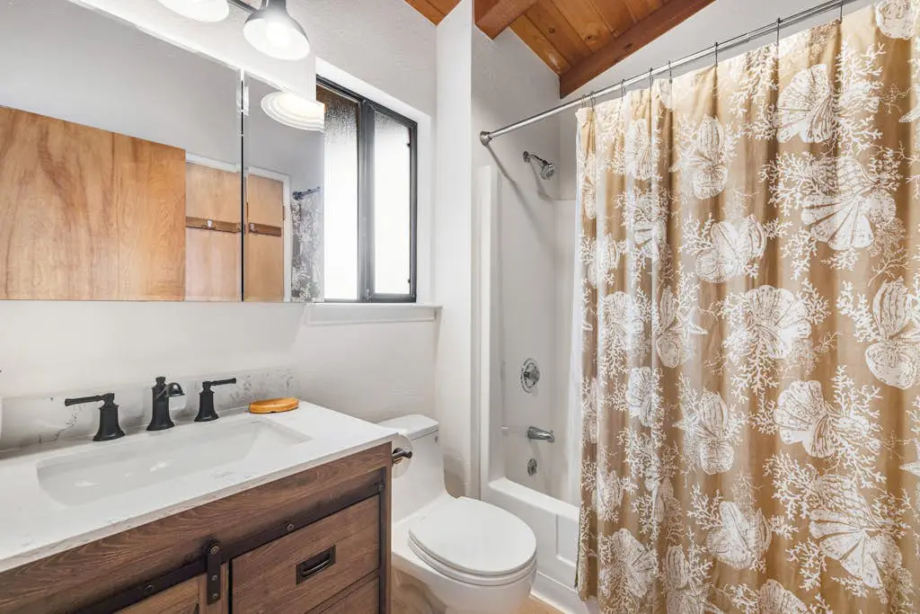 Ocean Sunset - Ocean-view home with private hot tub & grill, dogs welcome