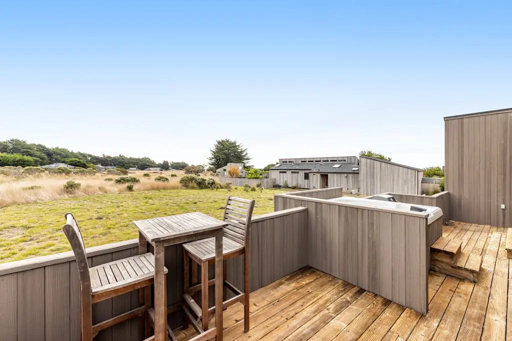 Ocean Sunset - Ocean-view home with private hot tub & grill, dogs welcome