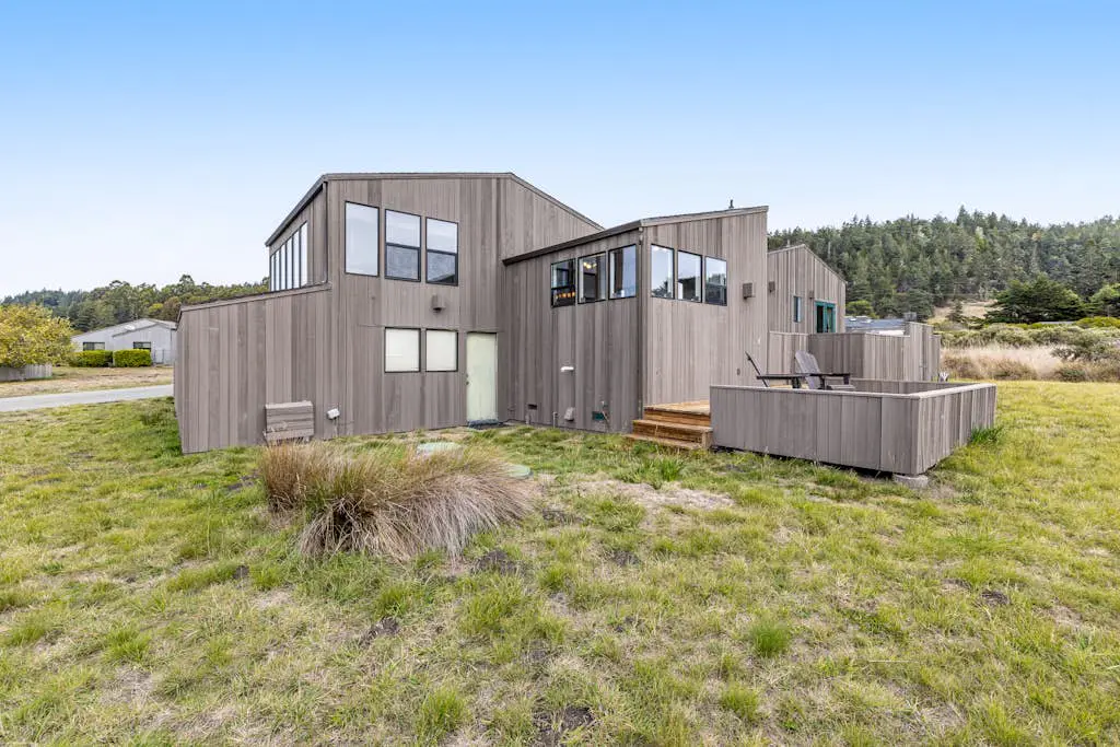 Ocean Sunset - Ocean-view home with private hot tub & grill, dogs welcome