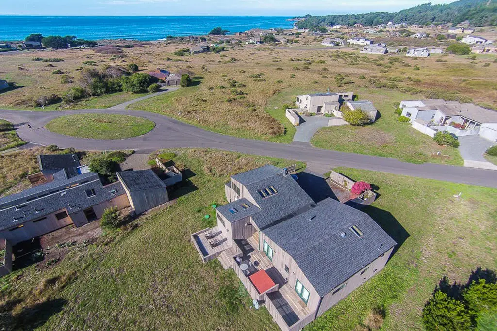 Ocean Sunset - Ocean-view home with private hot tub & grill, dogs welcome