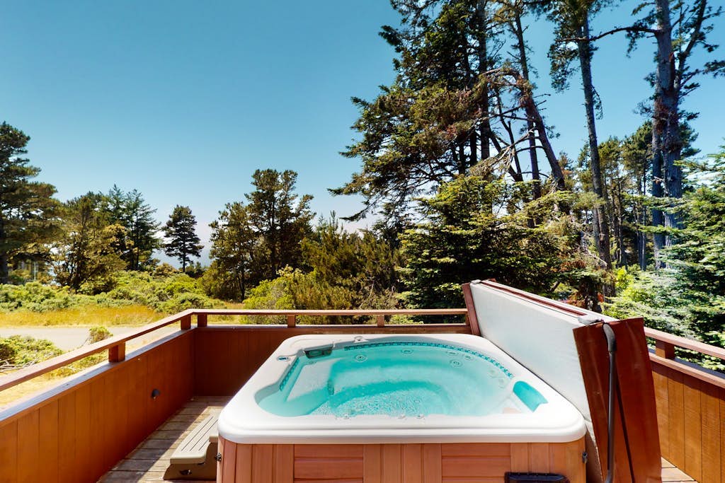 The Pacific horizon is the backdrop to every morning here -- coffee tastes better with a view. Soak in the hot tub as the sun dips below the Pacific. A warm fire and a glimpse of the ocean from the master and downstairs decks anchor cozy evenings in. Room for 8 in this 3-bedroom home. Near the heated community pool. The Sonoma Coast's best-kept secret is waiting for you. Sea stacks and tide pools frame the coastline, with harbor seals often sunning on the rocks below.