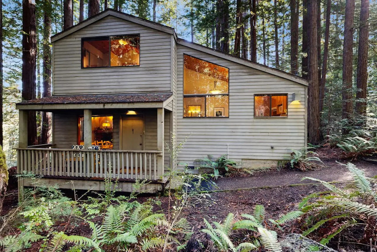 Deep Woods Hideaway - Dog-friendly forest retreat among redwoods, walk ...