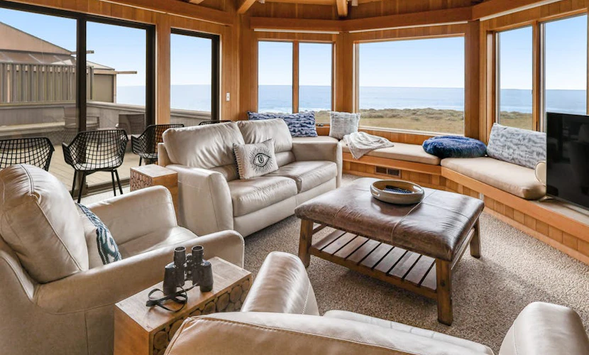 White Waters - Oceanfront seaside home with balcony & sweeping ocean views