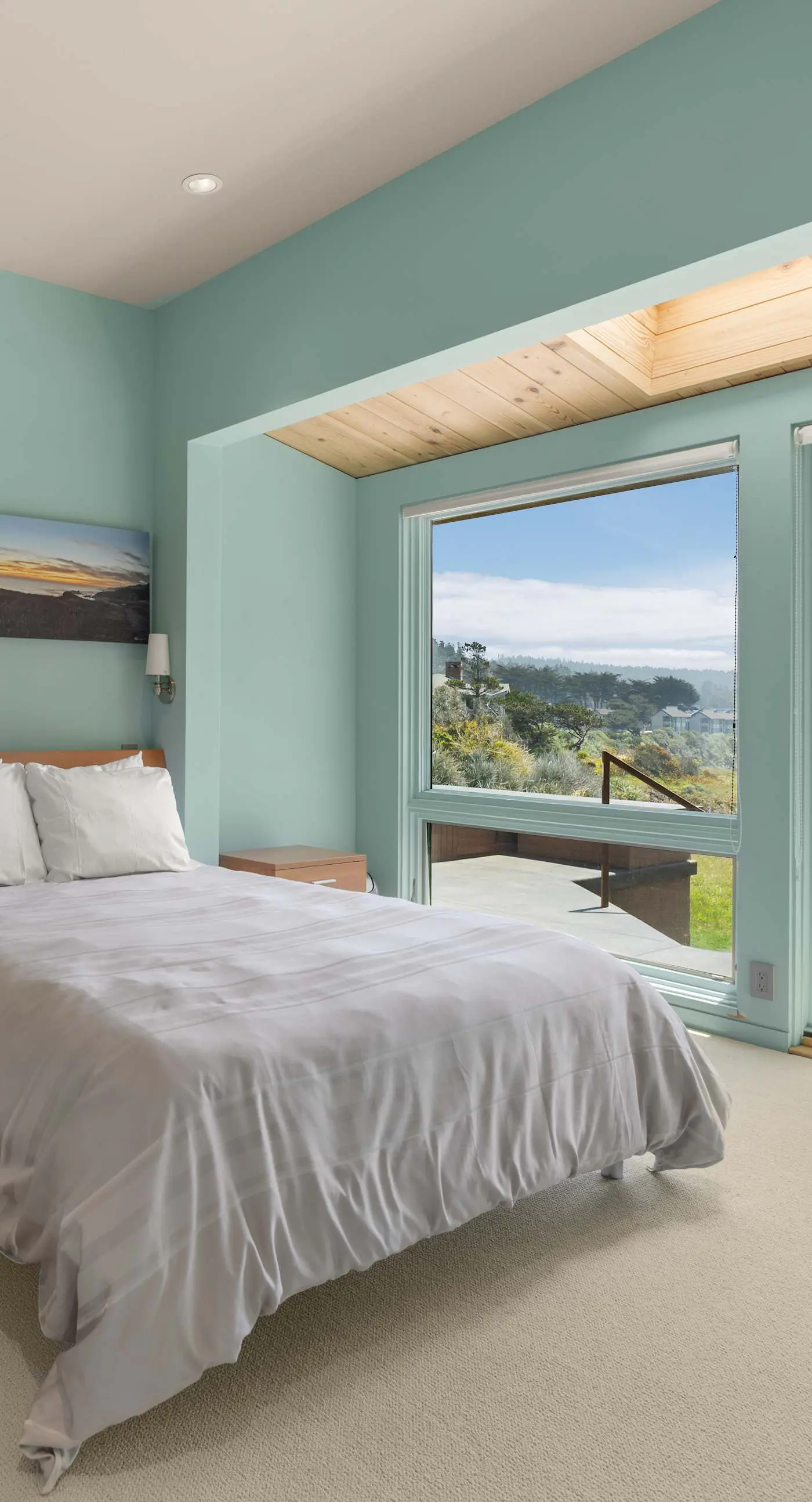 Pacific Bliss Haven - Luxury oceanfront home with 270-degree views, hot tub & 2 fireplaces