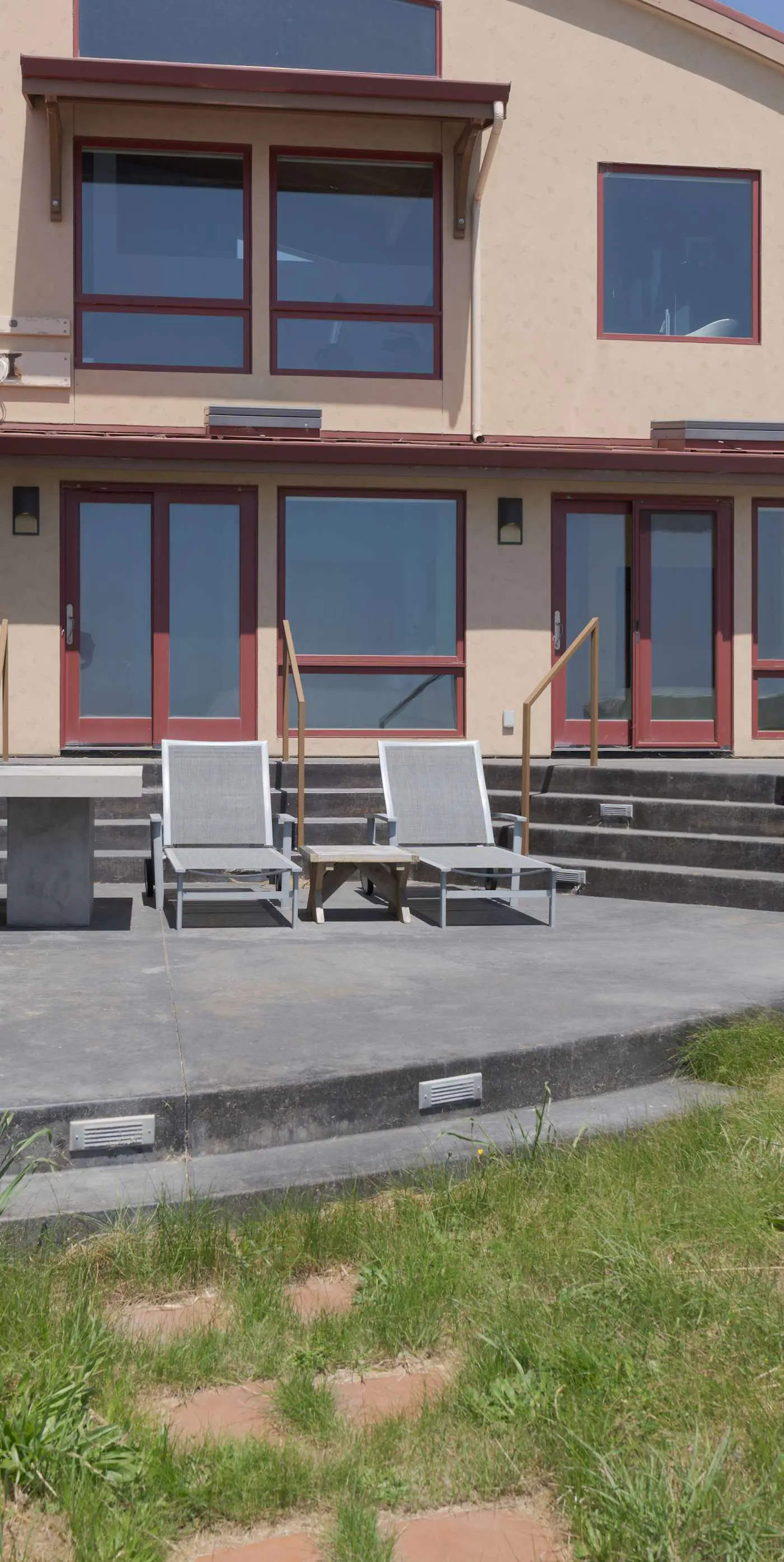 Pacific Bliss Haven - Luxury oceanfront home with 270-degree views, hot tub & 2 fireplaces