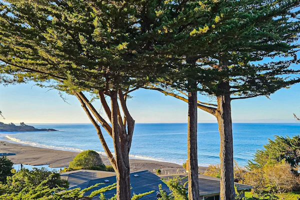 Ocean-view home & studio with hot tub, outdoor kitchen, fire table, wood stove