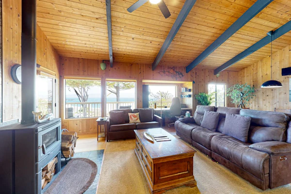Ocean-view home & studio with hot tub, outdoor kitchen, fire table, wood stove