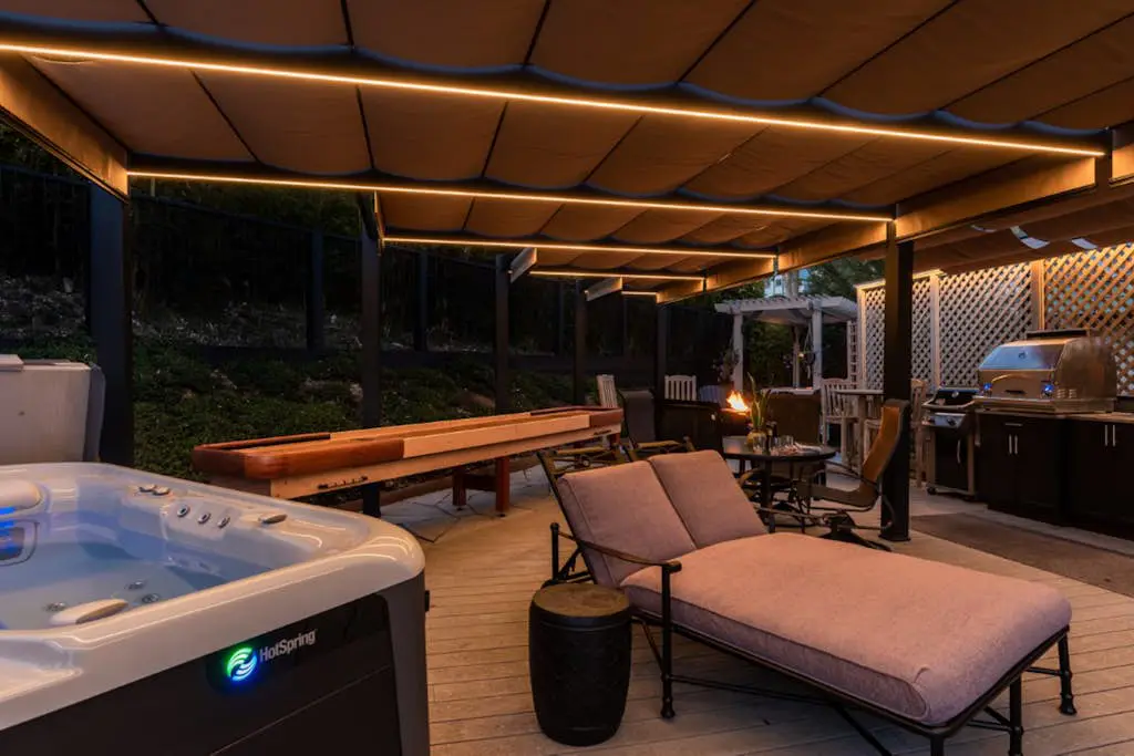 Eagle's Landing - Main House - Updated home with ocean views, private hot tub, fire table, outdoor kitchen