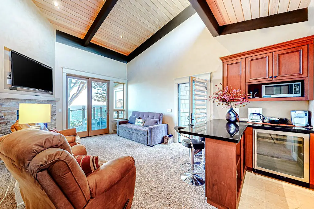 Oceanfront Dream Hideaway and Retreat