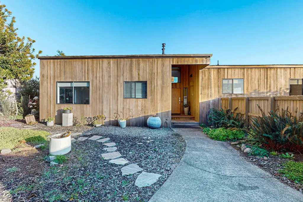 Coffee by the Sea - Ocean-view meadow home with private hot tub, dogs welcome