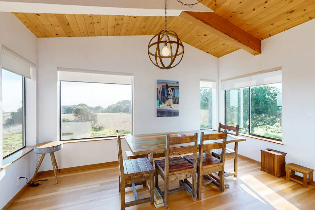 Coffee by the Sea - Ocean-view meadow home with private hot tub, dogs welcome