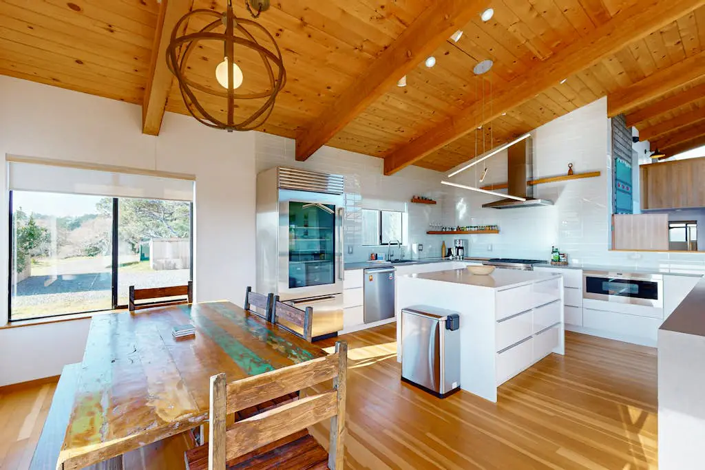 Coffee by the Sea - Ocean-view meadow home with private hot tub, dogs welcome