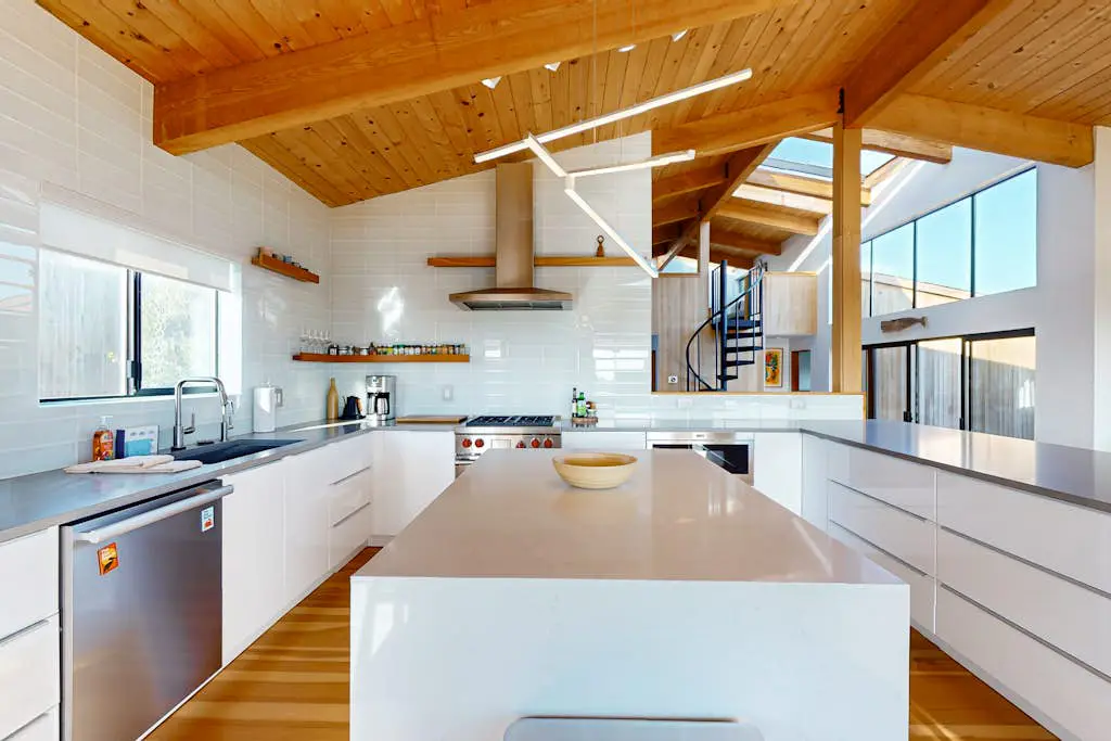Coffee by the Sea - Ocean-view meadow home with private hot tub, dogs welcome