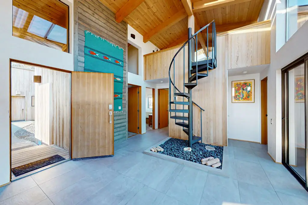Coffee by the Sea - Ocean-view meadow home with private hot tub, dogs welcome