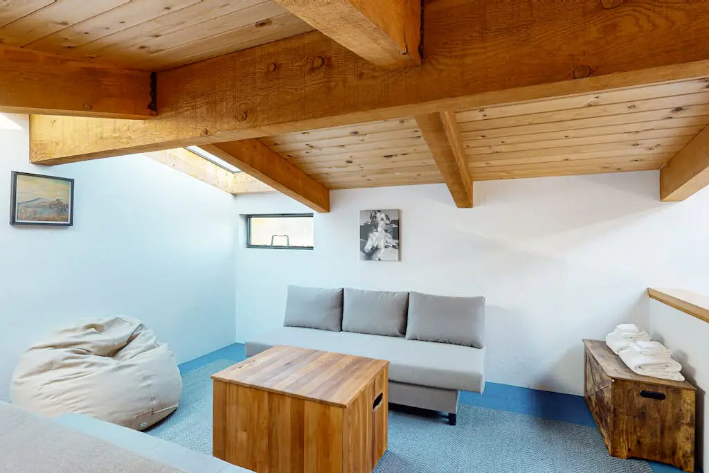 Coffee by the Sea - Ocean-view meadow home with private hot tub, dogs welcome